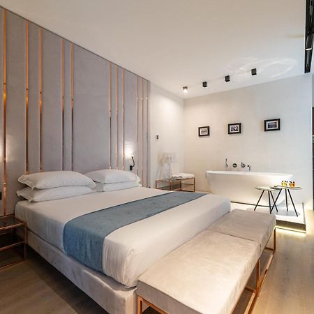 נאפולי Agra Suites מראה חיצוני תמונה